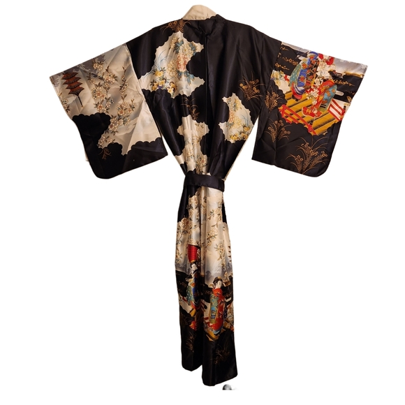 Oriental Floral Kimono Black  Robe - Picture 2 of 14